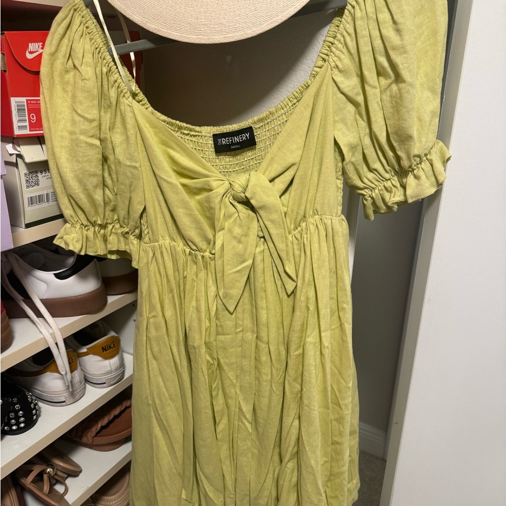 Green Puff Sleeve Top